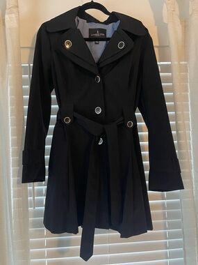 London Fog Black Single-Breasted Trench with Waist Tie